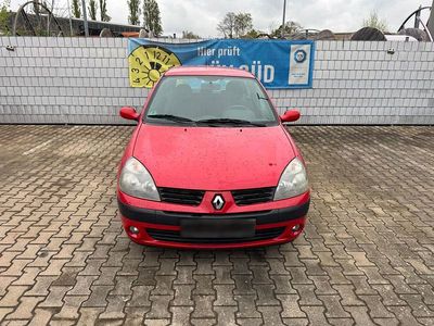 Usata Renault Clio II Authentique 60 CV (44 kW) 2005 Rosso Utilitaria