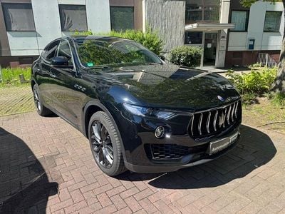 Usata Maserati Levante 349 CV (256 kW) 2019 Nero SUV