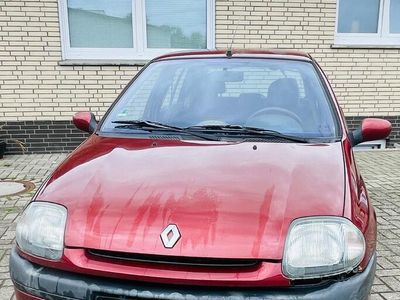 Renault Clio II