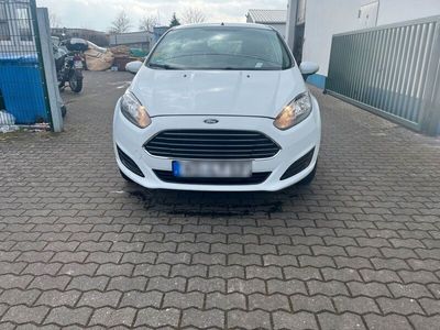 gebraucht Ford Fiesta 1.0 Champions Edition