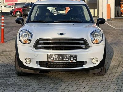 Weiß Gebraucht 2015 Mini ONE Kleinwagen | 11.790 € (Teuer)