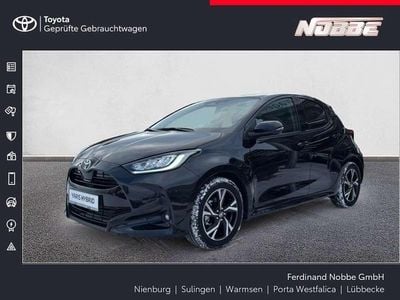 Mysticschwarz mica Neu 2025 Toyota Yaris Hybrid Kleinwagen | 24.490 € (Fairer Preis)