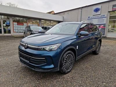 Gebraucht VW Tiguan Advance 193 PS (141 kW) 2024 Nightshade blue metallic SUV