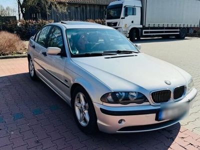 gebraucht BMW 318 i TÜV NEUE