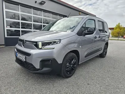 Neu Citroën e-Berlingo Comfort 131 PS (96 kW) 2026 Stahlgrau Van / Kleinbus