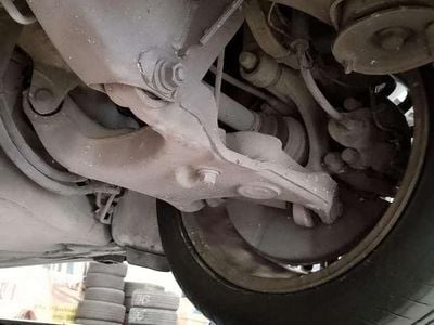 Silber Gebraucht 2005 BMW 730 Limousine | 10.900 €