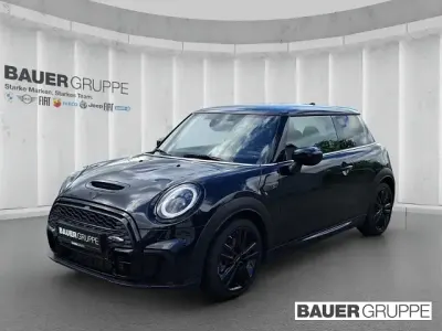 Gebraucht Mini John Cooper Works Premium 178 PS (130 kW) 2023 Schwarz Kleinwagen