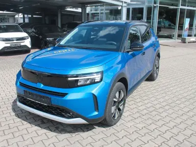 Neu Opel Frontera Ultimate 136 PS (100 kW) 2026 Blau SUV