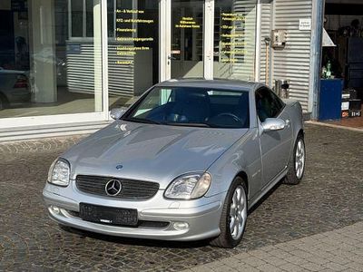 Second-hand Mercedes SLK230 197 CP (144 kW) 2001 Argintiu Cabrio
