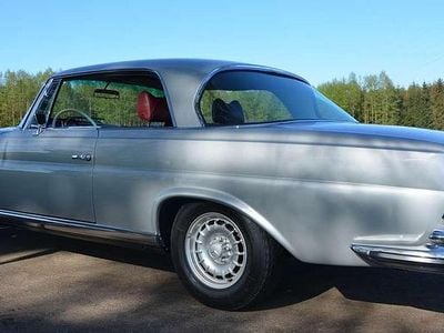 Silber Gebraucht 1969 Mercedes W111 Coupé | 139.999 €