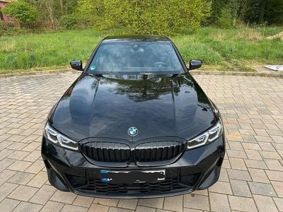 Gebraucht BMW 320 M Sport 184 PS (135 kW) 2023 Schwarz Limousine