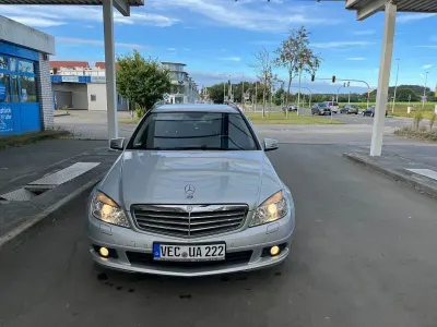 Gebraucht Mercedes C220 170 PS (125 kW) 2011 Silber Limousine