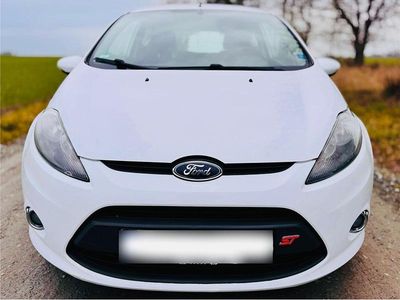 Gebraucht Ford Fiesta 2012 Weiß Kleinwagen