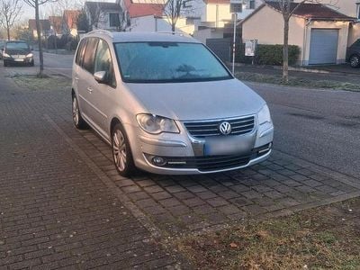 Silber Gebraucht 2010 VW Touran Van / Kleinbus | 5.150 € (Guter Preis)