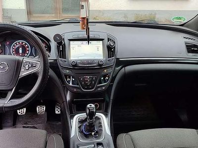 Gebraucht Opel Insignia 140 PS (102 kW) 2014 Limousine