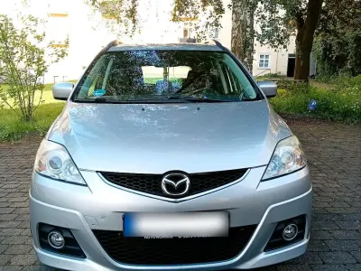 Gebraucht Mazda 5 115 PS (84 kW) 2010 Silber Van / Kleinbus