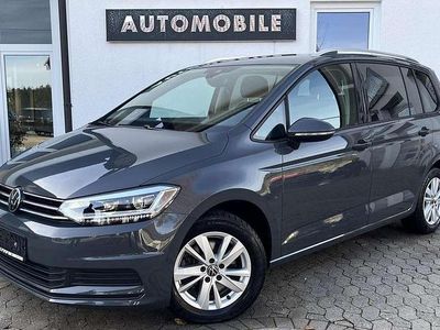Gebraucht VW Touran 150 PS (110 kW) 2024 Grau Van / Kleinbus