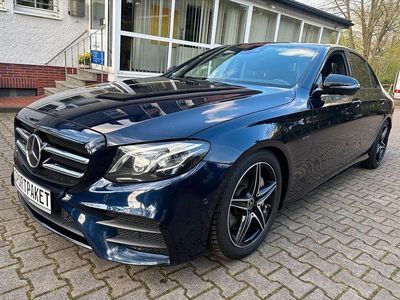 Usata Mercedes E300 AMG line 306 CV (225 kW) 2019 Blu Berlina