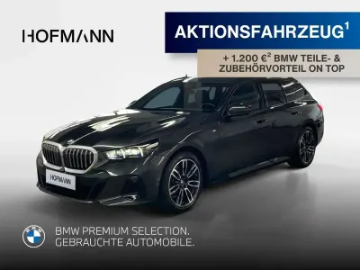 Gebraucht BMW 520 M Sport 197 PS (144 kW) 2025 Sophistograu brillanteffekt me Kombi