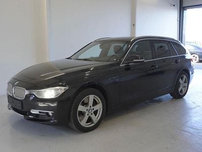 Gebraucht BMW 330 Sport Line 258 PS (189 kW) 2014 Schwarz Limousine