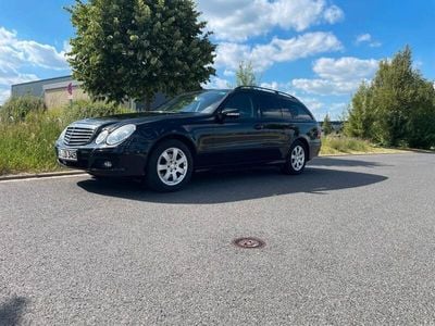 Mercedes E200