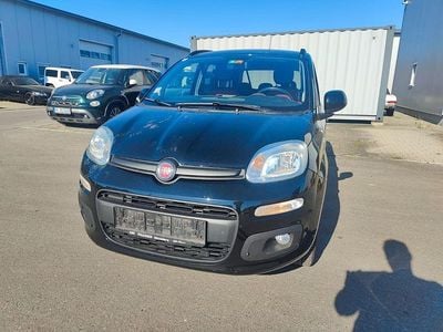 Second-hand Fiat Panda Lounge 69 CP (50 kW) 2015 Negru Hatchback