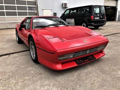 Rot Gebraucht 1987 Ferrari 328 Cabrio | 79.900 €