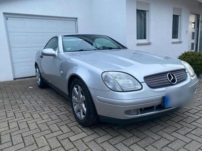 Gebraucht Mercedes SLK200 136 PS (100 kW) 1997 Silber Cabrio