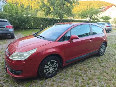 Gebraucht Citroën C4 VTR Sport 109 PS (80 kW) 2005 Rot Coupé
