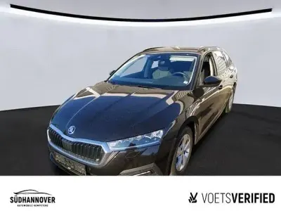 Gebraucht Skoda Octavia Clever 150 PS (110 kW) 2022 Schwarz Kombi