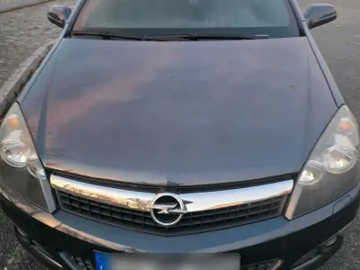Gebraucht Opel Astra 105 PS (77 kW) 2006 Blau Cabrio