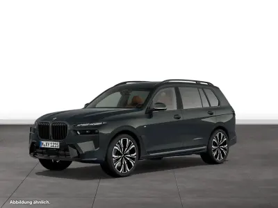Gebraucht BMW X7 M Sport 381 PS (280 kW) 2025 Grau SUV