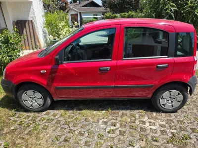 Gebraucht Fiat Panda 40 PS (29 kW) 2009 Rot Kleinwagen