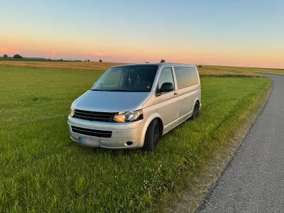 Gebraucht VW Multivan 140 PS (102 kW) 2011 Silber Van / Kleinbus