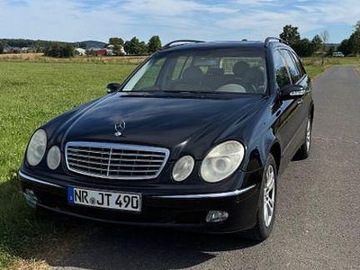 Mercedes E320