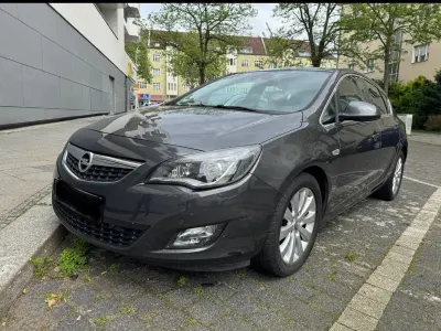Brugt Opel Astra 2009 Grå Coupe