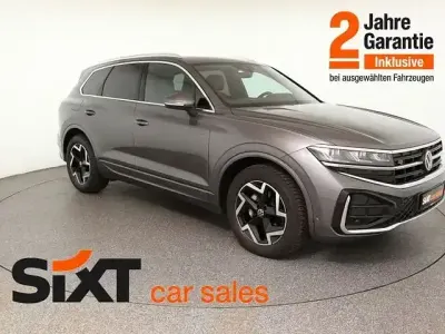 Gebraucht VW Touareg R-line 231 PS (169 kW) 2025 Grau SUV