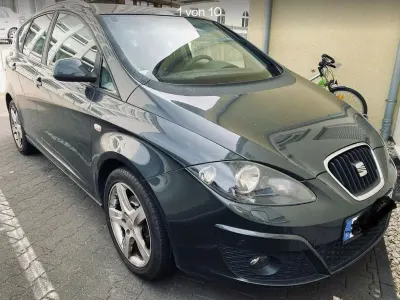 Gebraucht Seat Altea XL 105 PS (77 kW) 2010 Grau Van / Kleinbus