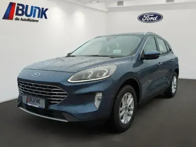 Gebraucht Ford Kuga Titanium 224 PS (164 kW) 2022 Chrome blue met SUV