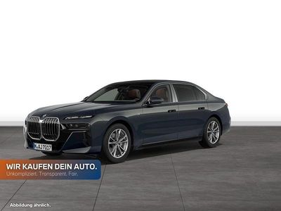 Gebraucht BMW 740 Comfort Edition 299 PS (219 kW) 2025 Dravitgrau metallic Limousine