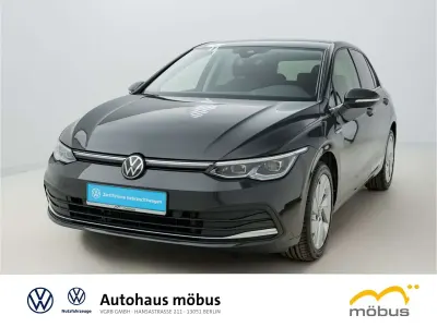 Gebraucht VW Golf VIII Style 131 PS (96 kW) 2024 Uranograu Limousine