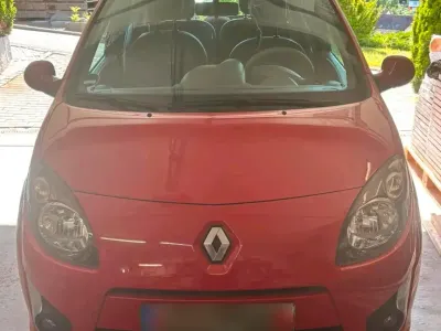 Gebraucht Renault Twingo 76 PS (55 kW) 2009 Rot Kleinwagen