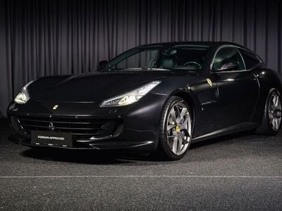 Ferrari GTC4Lusso