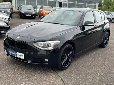 Gebraucht BMW 116 Sport Line 116 PS (85 kW) 2013 Schwarz Kleinwagen