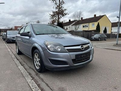 Gebraucht Opel Astra Basis 90 PS (66 kW) 2009 Silber Limousine