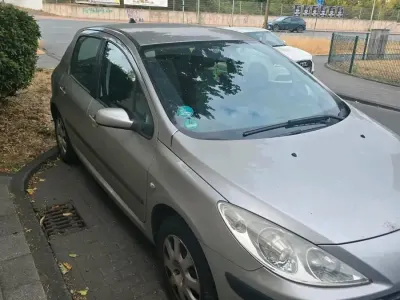 Gebraucht Peugeot 307 2005 Grau Limousine