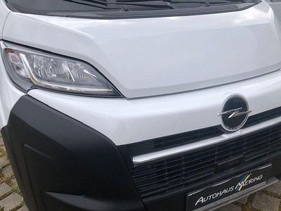 Gebraucht Opel Movano 140 PS (102 kW) 2024 Weiß Van