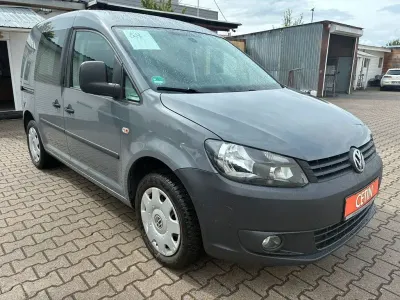 Gebraucht VW Caddy 102 PS (75 kW) 2015 Grau Van / Kleinbus