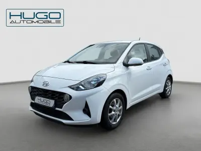 Gebraucht Hyundai i10 67 PS (49 kW) 2022 Weiß Kleinwagen