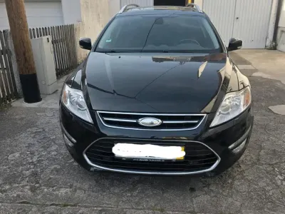 Gebraucht Ford Mondeo 160 PS (117 kW) 2011 Schwarz Kombi